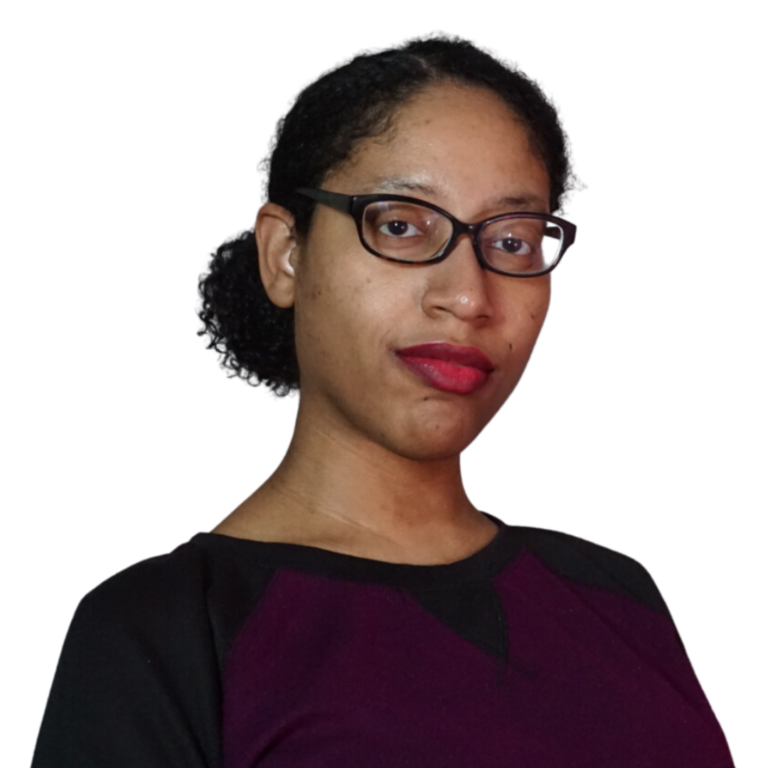 portrait of content strategist and freelance writer Shari Baldie